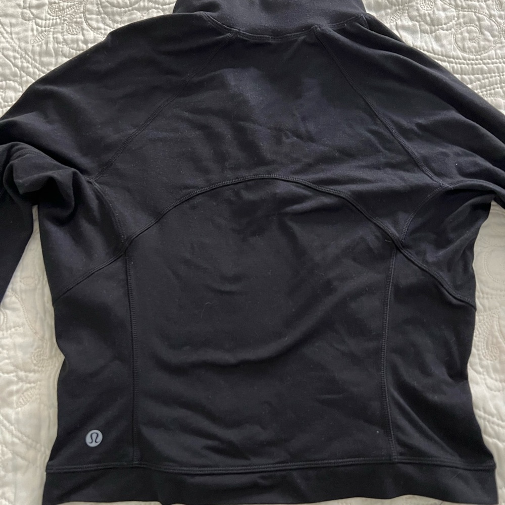 Lululemon crop half zip